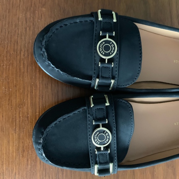 Tommy Hilfiger black loafers - Picture 4 of 7
